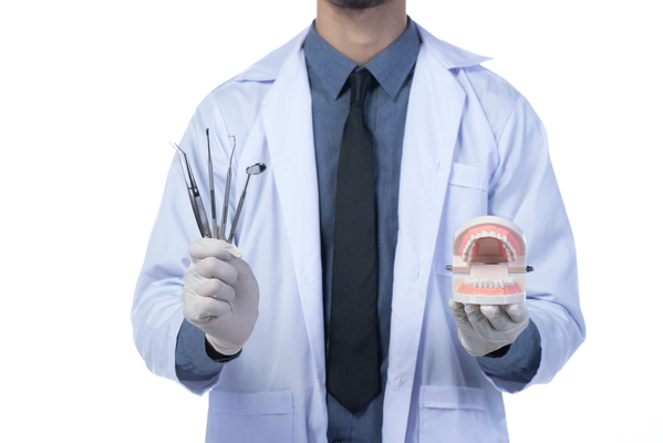 Dentist Near Me:   Factors To Keep In Mind