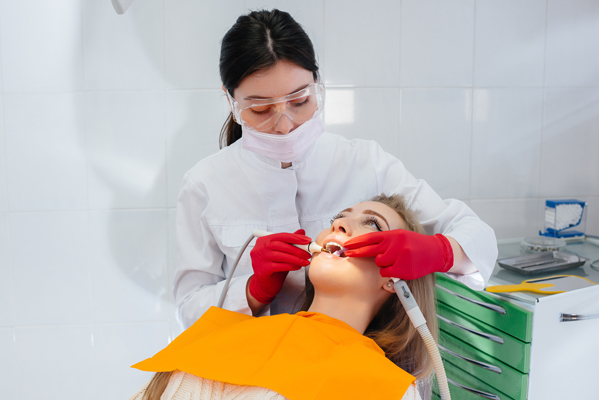 How Gum Disease Treatment Stops Symptoms In Their Tracks And Protects Your Oral Health